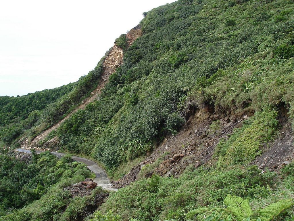 Route effondrée